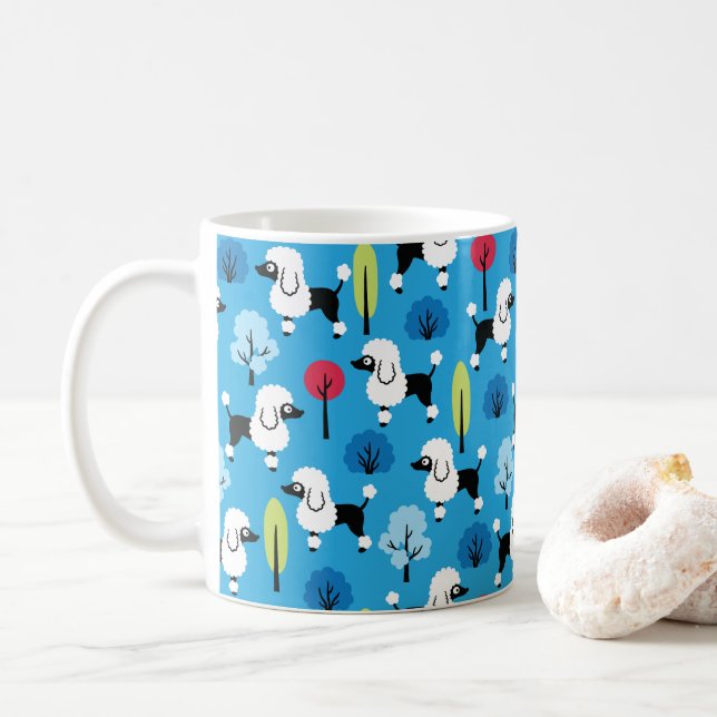Caneca De Café Poodle no parque (Com Donut)