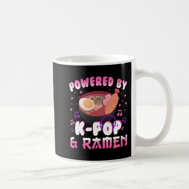 Caneca De Café Powered by Kpop and Ramen Kpop Kawaii Anime Gift G (Direita)
