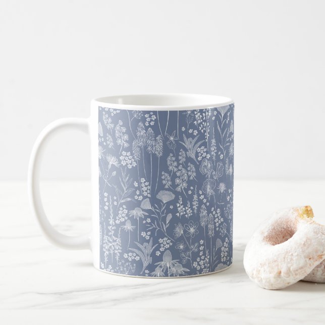 Caneca De Café Prado de flor selvagem branco em azul (Com Donut)