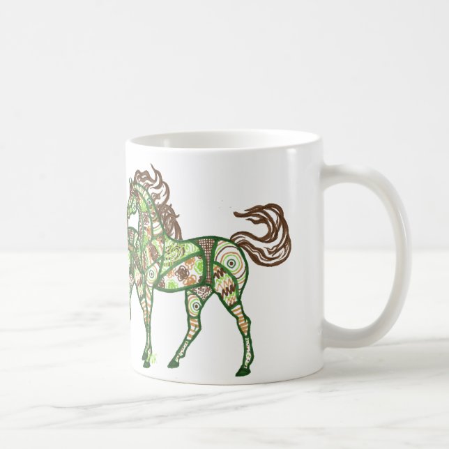 Caneca de café Prancing celta do cavalo (Direita)