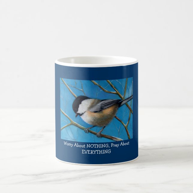 CANECA DE CAFÉ PRAY, NÃO SE PREOCUPE: CHICKADEE: ARTE PASTEL (Centro)