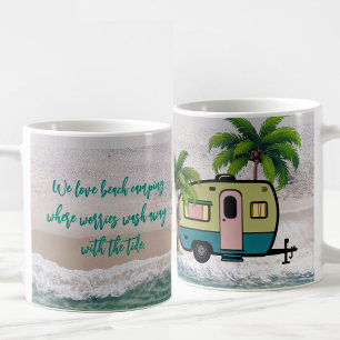 Caneca De Café Preocupações se Esvaem Acampando na Praia