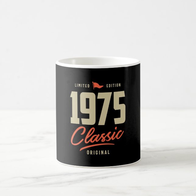 Caneca De Café Presente clássico de aniversário de 1975 (Centro)