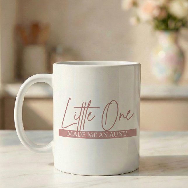 Caneca De Café Presente de Anúncio de Gravidez Tia Pequeno Um (Criador carregado)