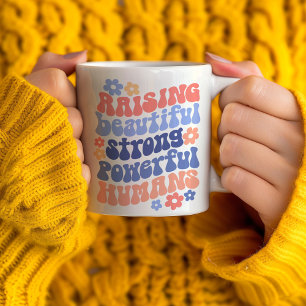 Caneca De Café Presente de Mãe Criando Filhos Fortes, Bonitos e P