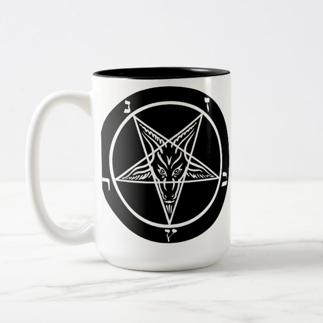 Caneca de café preta 666 de Baphomet da SATÃ do (Esquerda)