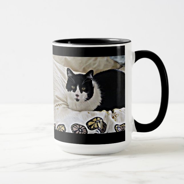 Caneca de café preto e branco preciosa do Milo (Direita)