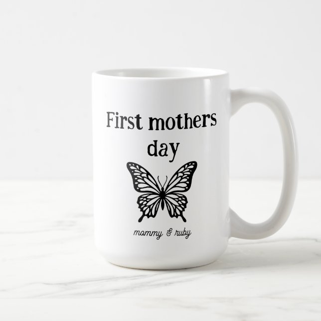 Caneca De Café Primeiro dia das mães mamãe script personalizado (Direita)