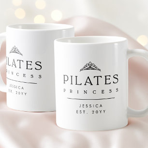 Caneca De Café Princesa de Pilates Minimalista em Preto e Branco 