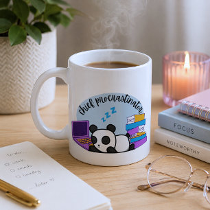 Caneca de Café Procrastinador Panda Humorístico