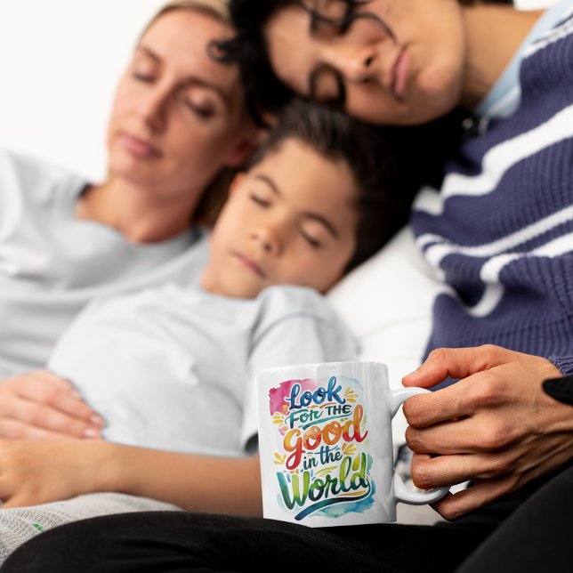 Caneca De Café Procure O Bem No Mundo Mug (Spread light with this colorful, "Look for the good in the world" mug! )