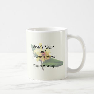 Caneca De Café Produtos amarelos derrubados rosa do casamento da