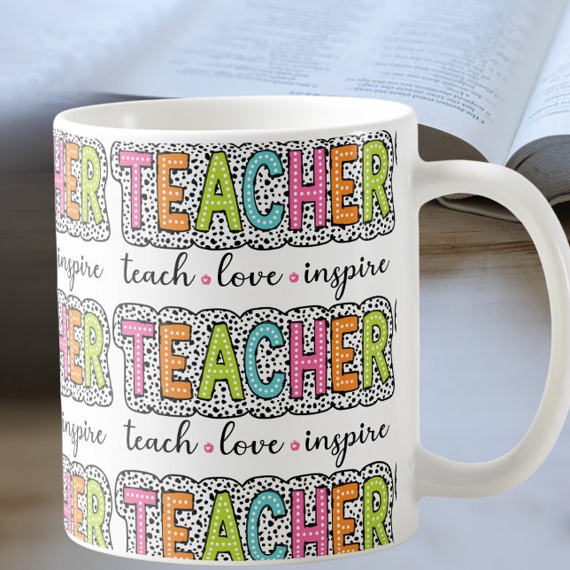 Caneca De Café Professor Amor inspira Ensino (Criador carregado)