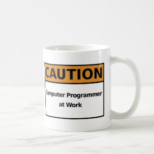 Caneca De Café Programador de computador no trabalho
