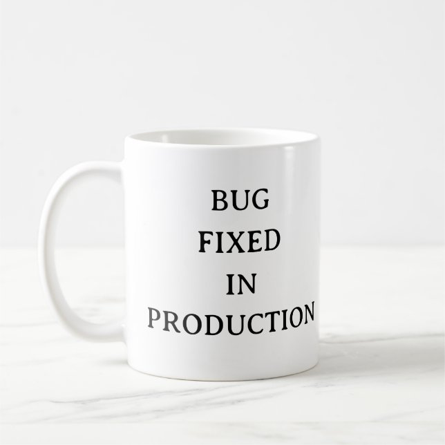 Caneca De Café Programador Humor Mug - Inseto fixo na produção (Esquerda)