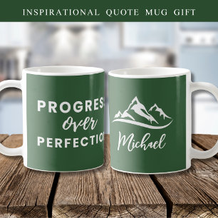 Caneca De Café Progresso Personalizado Sobre O Verde De Cotação D
