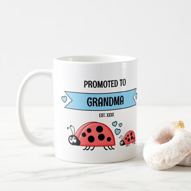 Caneca De Café Promoted to grandma ladybugs blue (Com Donut)