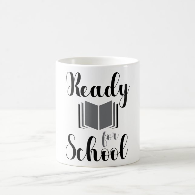 Caneca De Café Pronto Para A Cotação Do Livro Escolar (Centro)