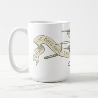 Caneca De Café "Quando o Gato Está Longe, o Rato Brinca" Vintage