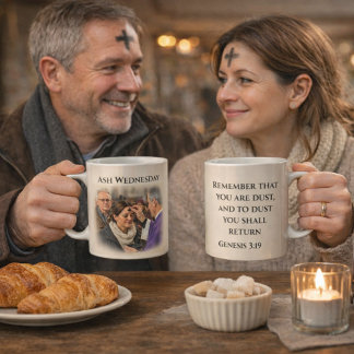 Caneca De Café Quarta-feira de Cinzas – Recebendo a Cruz de Cinza