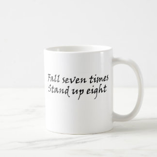 Caneca De Café Queda sete vezes levantam-se o presente da