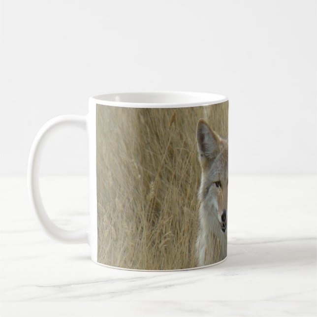 Caneca De Café R2 Coyote em Grama Alta (Esquerda)