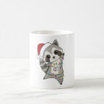 Caneca De Café Raccoon Christmas Snow Winter Raccoons<br><div class="desc">O racon a suavidade com luzes de fada. Animais engraçados com presentes e neve até as férias. Também é engraçado para o Natal em julho. Os guaxinins são animais doces e perfeitos para o Natal.</div>