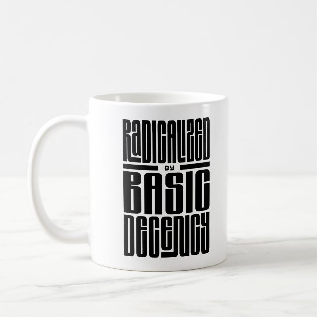 Caneca De Café Radicalizado Por Citação Básica Da Justiça Social (Esquerda)