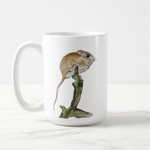 Caneca De Café Rato de aquarela realista em uma árvore