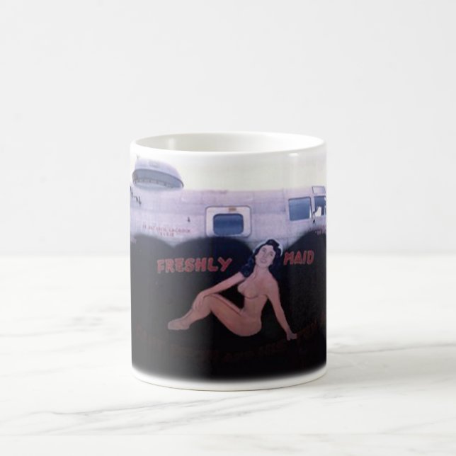 Caneca De Café Recentemente empregada doméstica (Centro)
