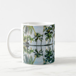 CANECA DE CAFÉ REFLEXÃO ÁGUA DAS ÁRVORES DE PALMA DE ALMA