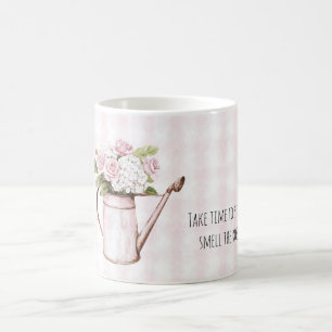 Caneca De Café Regador de Flores Brancas Rosas Cor-de-Rosa