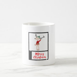 Caneca De Café Reindeer De Natal Em Um Whimsical Suéter Feio