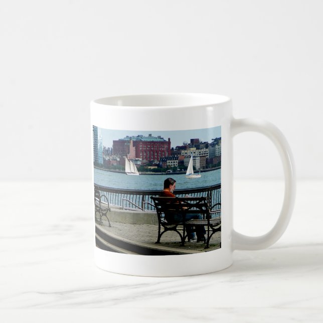 Caneca De Café Relaxamento pela skyline de Manhattan (Direita)