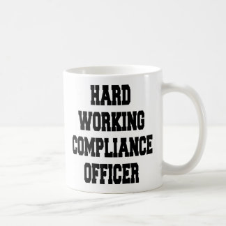Caneca De Café Responsável pela conformidade de trabalho do duro