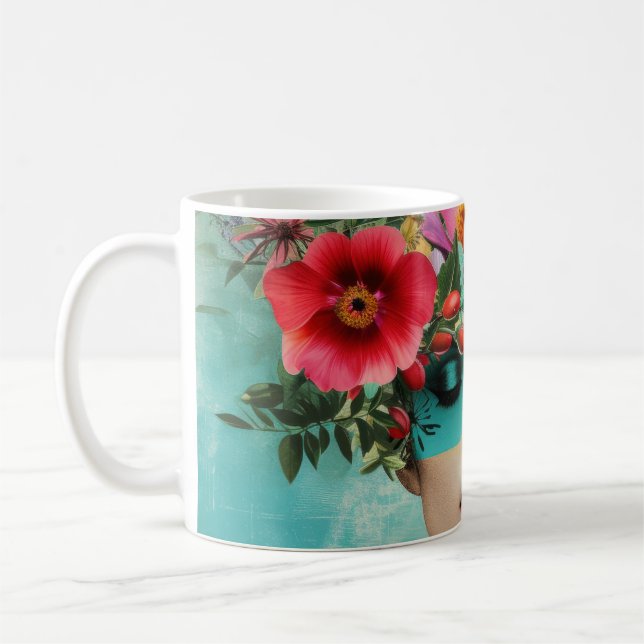 Caneca De Café Retrato de Mulher Antiga com Flores (Esquerda)