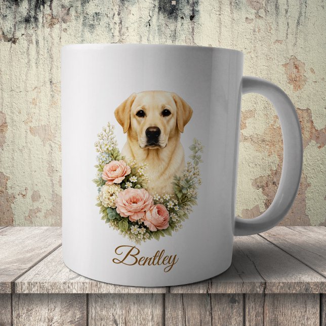 Caneca De Café Retrato Floral de Labrador (Criador carregado)
