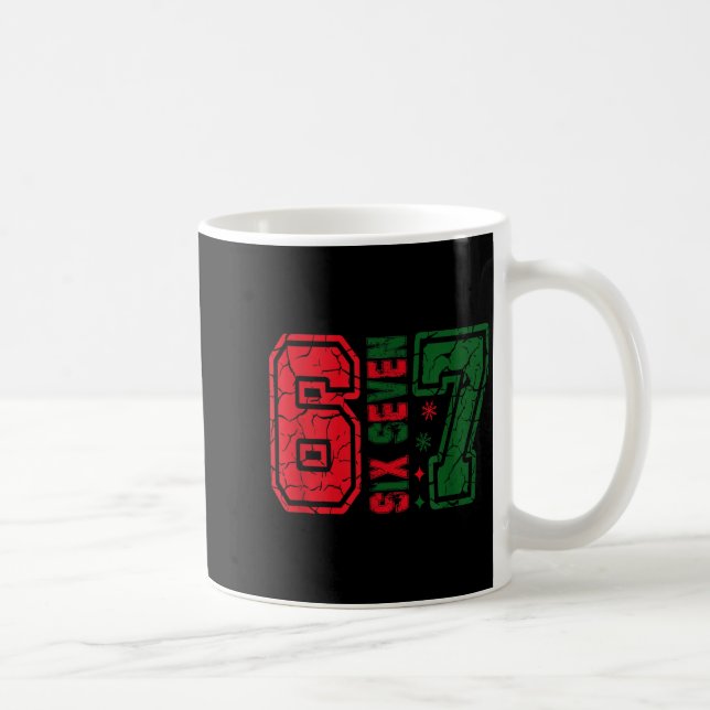 Caneca De Café Retro 67 Divertido Seis Sete Meme 6 7 Número Natal (Direita)