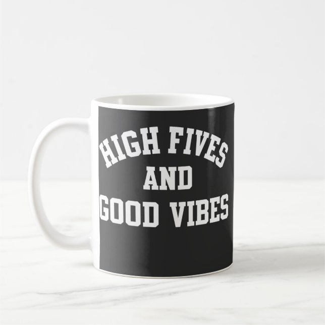 Caneca de Café Retro com Palmas e Boas Vibrações (Esquerda)