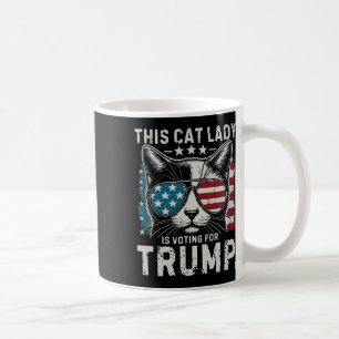 Caneca De Café Retrô Esta Gata Está votando Em Trump Bandeira Dos