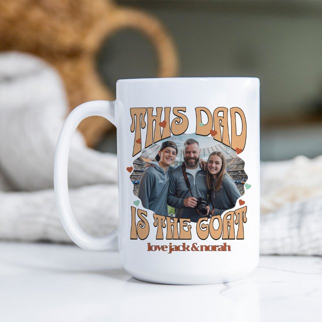 Caneca de Café Retro Este Pai é o Bode 15oz (Retro GOAT mug for greatest dad of all time with photo and kids names)