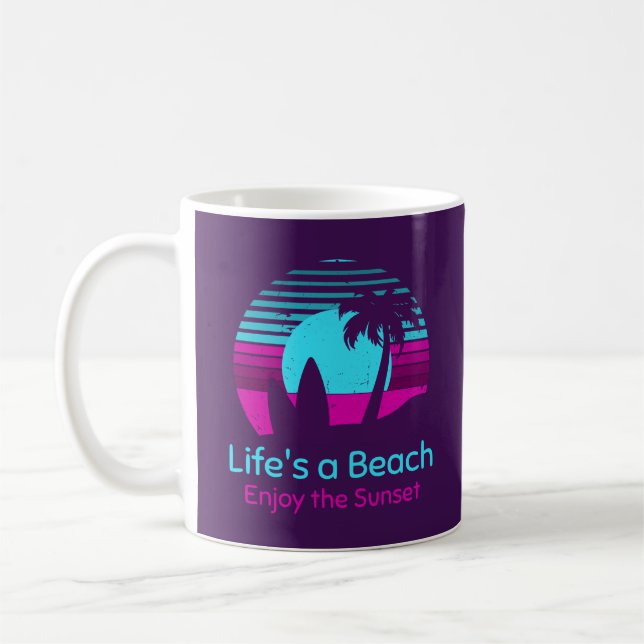 Caneca De Café Retro Sunset Surfboard Palm Tree Life's a Beach (Esquerda)