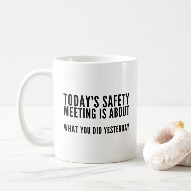 Caneca De Café Reunião de Segurança Engraçada de Café (Com Donut)