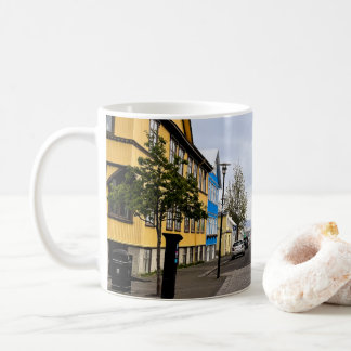 Caneca De Café Reykjavik, Islândia Street Scene Mountain Photo