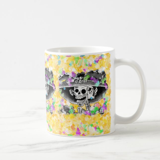Caneca De Café Rindo de uma Mulher Esquelética em Bonnet (Direita)