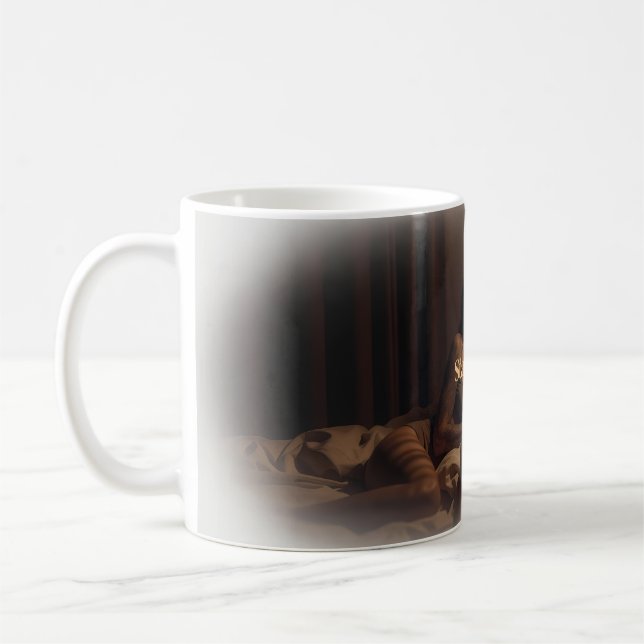 Caneca de Café Romântico de Cama Stay Close Cozy B (Esquerda)