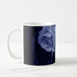 Caneca De Café Rosas azuis e cruz Mug
