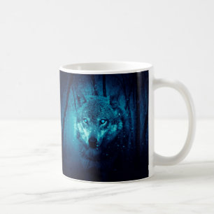 Caneca De Café Rosto de lobo na floresta de fantasia escura