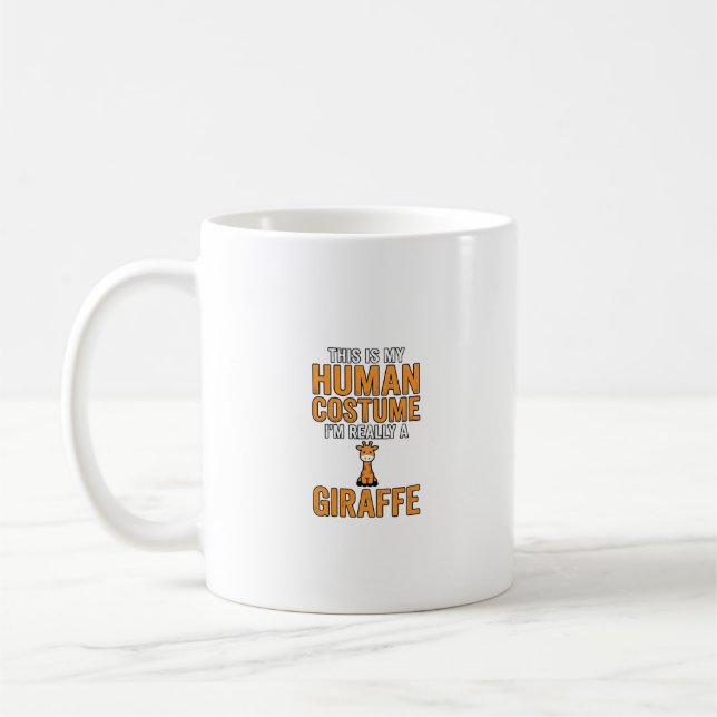 Caneca De Café Roupa de girafa engraçada vetor camisa design_1 (Esquerda)