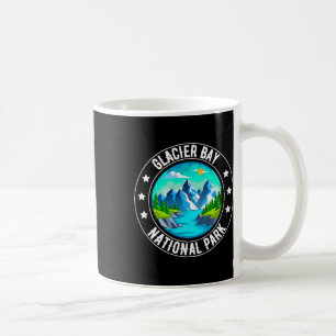 Caneca De Café Roupas de acampamento de caminhada no Parque Nacio